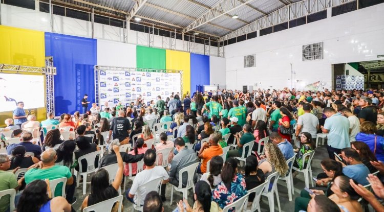 Convenção pluripartidária confirma apoio à reeleição do prefeito Gustavo Nunes