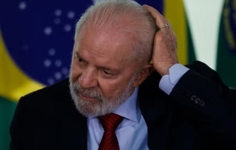 Lula sofre acidente doméstico e dá entrada em hospital de Brasília Queda de Lula resultou em 5 pontos na cabeça
