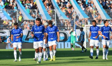Cruzeiro é vice-campeão sul-americano após levar 3 a 1 do Racing