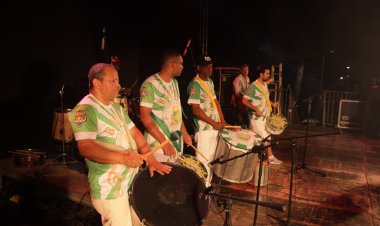 Império da Sede movimenta o carnaval de rua em Timóteo