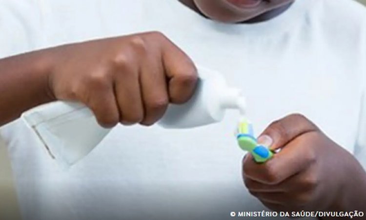 Anvisa suspende creme dental da Colgate após relatos de reações