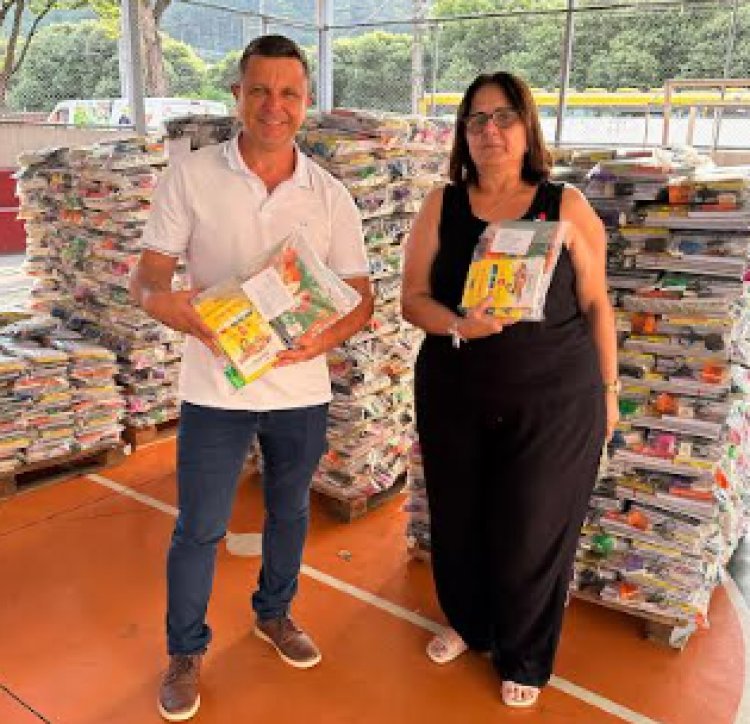 Prefeitura de Timóteo inicia distribuição dos kits escolares