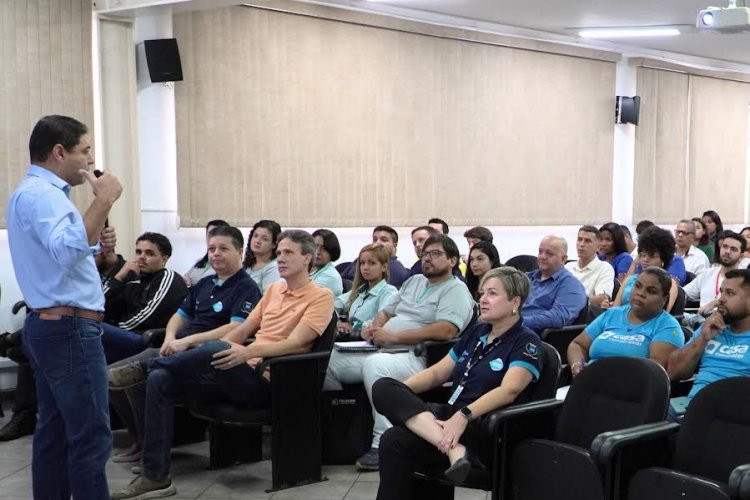 Expositores da Feiraço 2025 são capacitados para o evento pela Aciapi-CDL e Sebrae