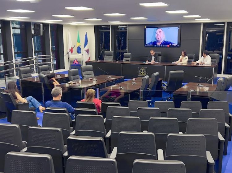 Após parecer do TCE-MG, contas do ex-prefeito Douglas Willkys são analisadas pela Comissão de Orçamento e Finanças Públicas da Câmara de Timóteo