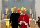 Pároco Padre Fernando é acolhido em Barbacena pelo reitor Padre Adilson e pelo vigário Padre Túlio