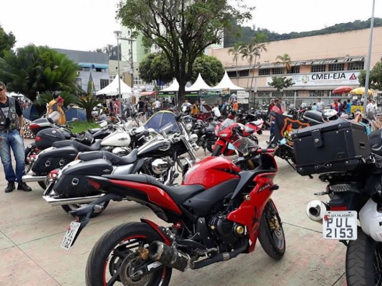 Encontro mobiliza motociclistas em Timóteo